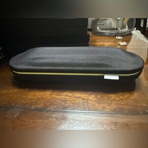 Philip Sonicare Diamond clean travel case with cord and power adapter